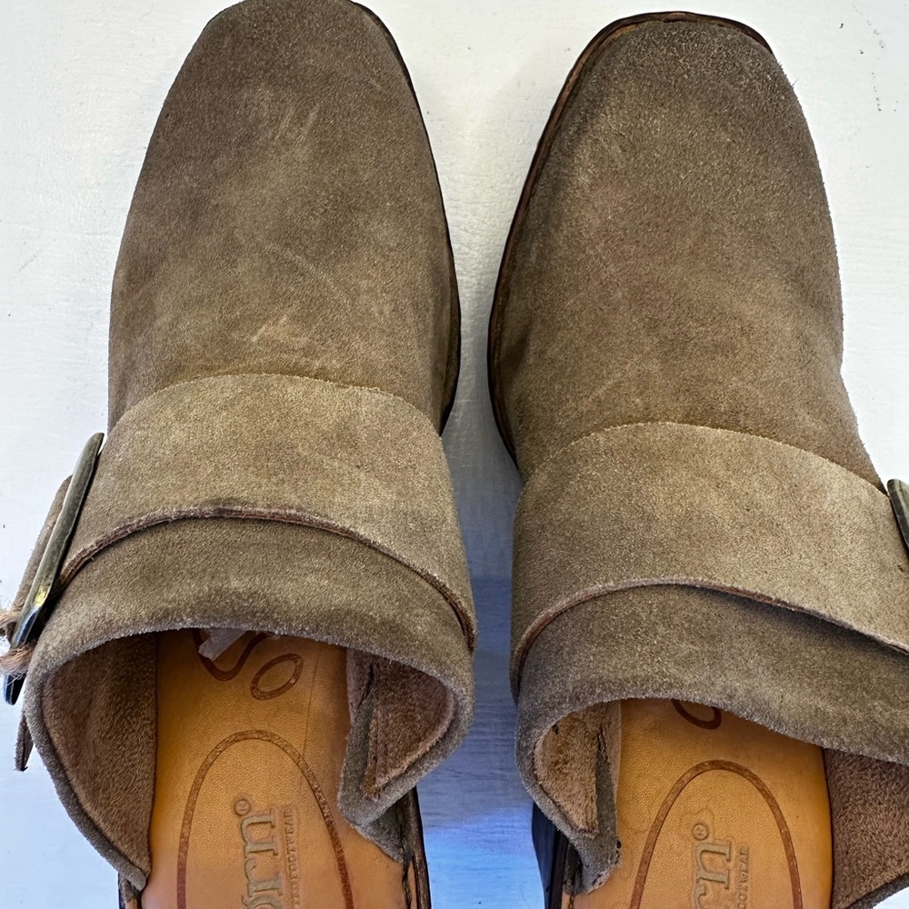 Born BR0036217 Suede Clogs Mules Heels Brown Buckle Size 8M Comfort NEW WITH TAG - Picture 8 of 10